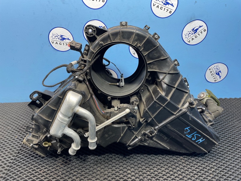 Корпус отопителя, 1000 рублей, Санкт-Петербург