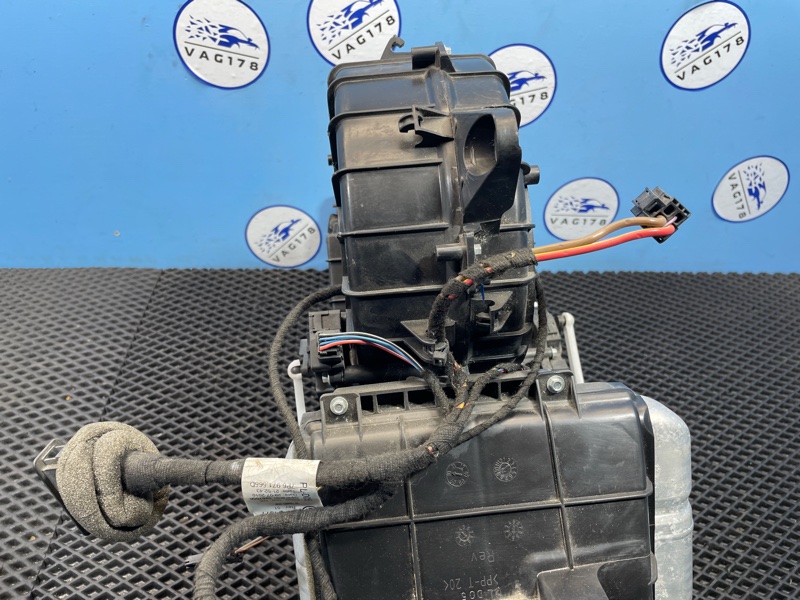 Корпус отопителя, 1000 рублей, Санкт-Петербург