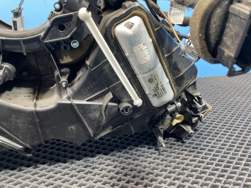 Корпус отопителя, 1000 рублей, Санкт-Петербург