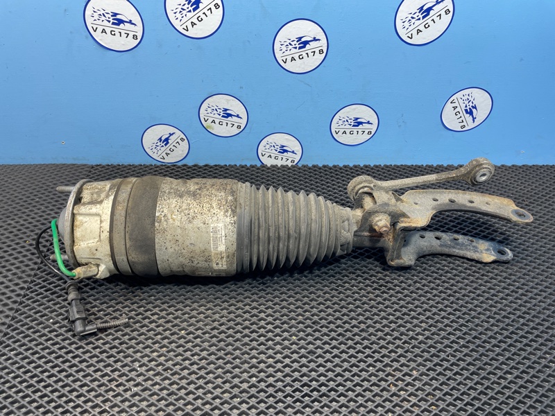 Амортизатор, 5000 рублей, Санкт-Петербург