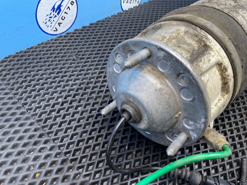 Амортизатор, 5000 рублей, Санкт-Петербург