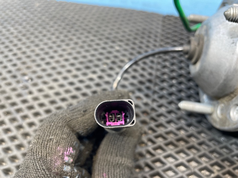 Амортизатор, 5000 рублей, Санкт-Петербург