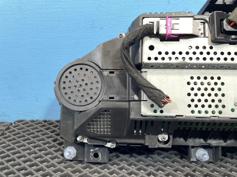 Панель приборов, 3000 рублей, Санкт-Петербург