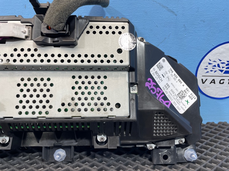 Панель приборов, 3000 рублей, Санкт-Петербург