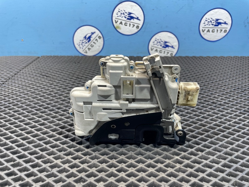 Замок двери, 1000 рублей, Санкт-Петербург