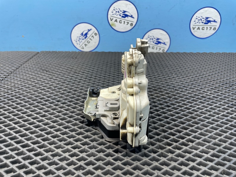 Замок двери, 1000 рублей, Санкт-Петербург