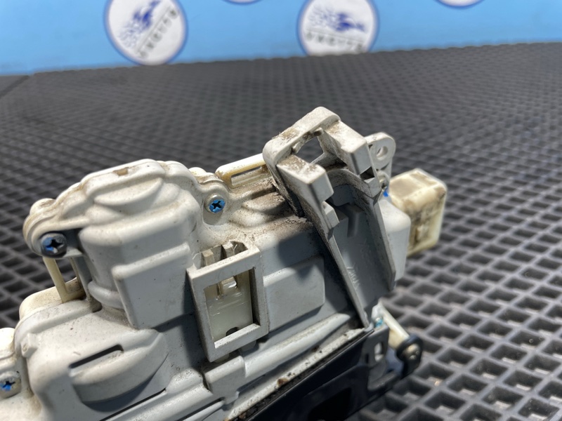 Замок двери, 1000 рублей, Санкт-Петербург