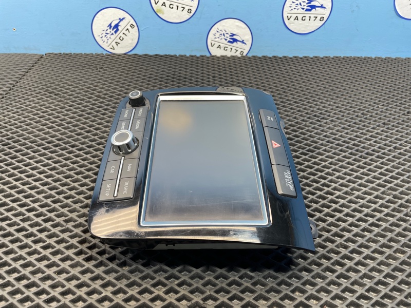 Дисплей информационный, 2500 рублей, Санкт-Петербург