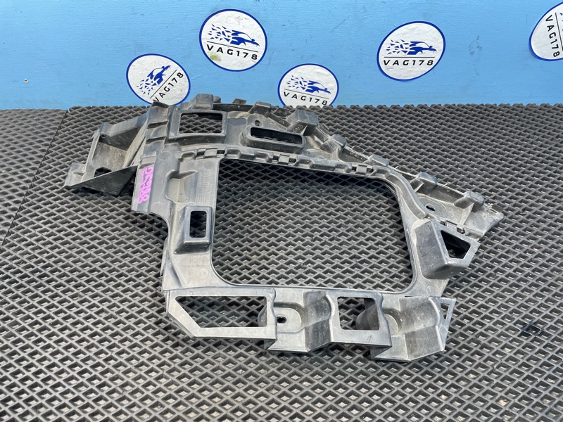 Направляющая бампера, 900 рублей, Санкт-Петербург