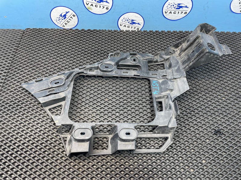 Направляющая бампера, 900 рублей, Санкт-Петербург