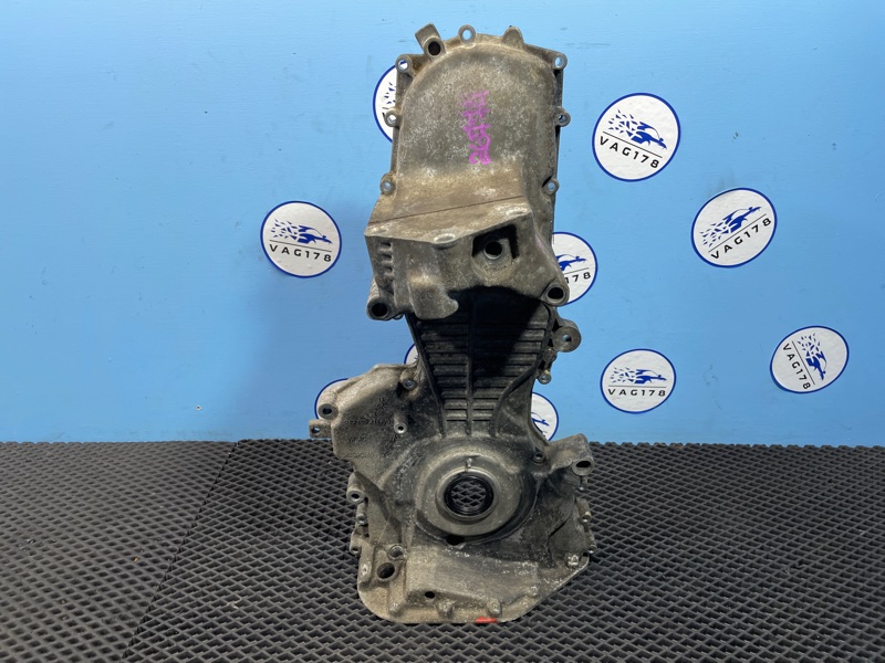 Крышка двигателя, 1100 рублей, Санкт-Петербург