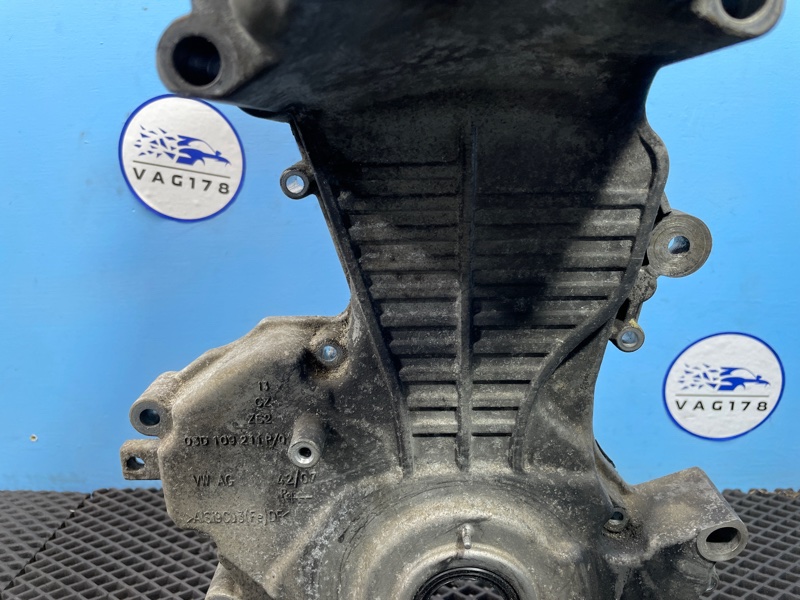 Крышка двигателя, 1100 рублей, Санкт-Петербург