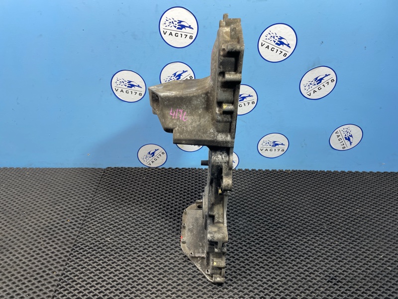 Крышка двигателя, 1100 рублей, Санкт-Петербург