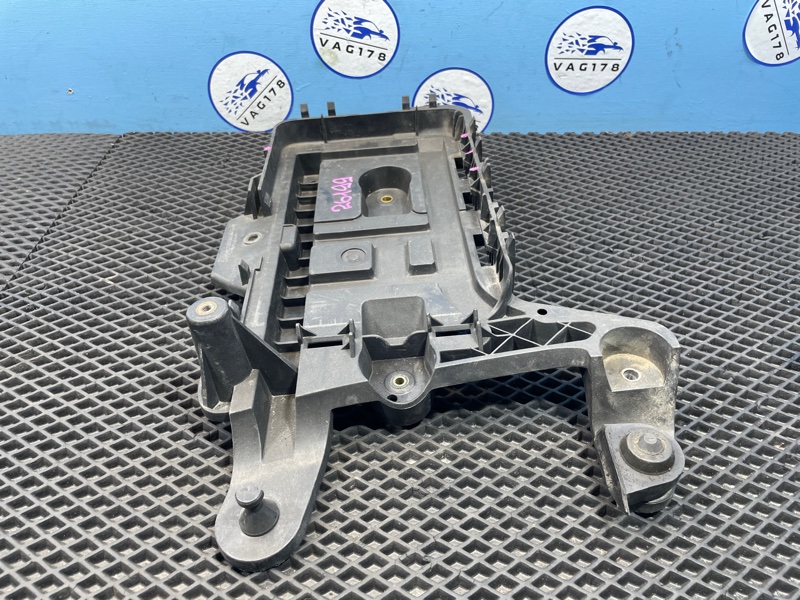 Крепление АКБ, 1000 рублей, Санкт-Петербург