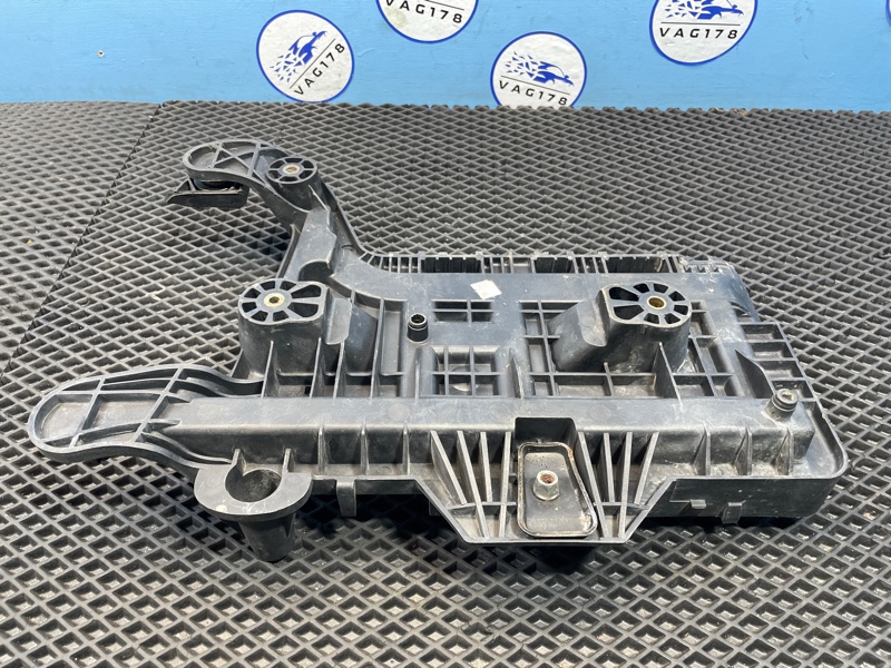 Крепление АКБ, 1000 рублей, Санкт-Петербург