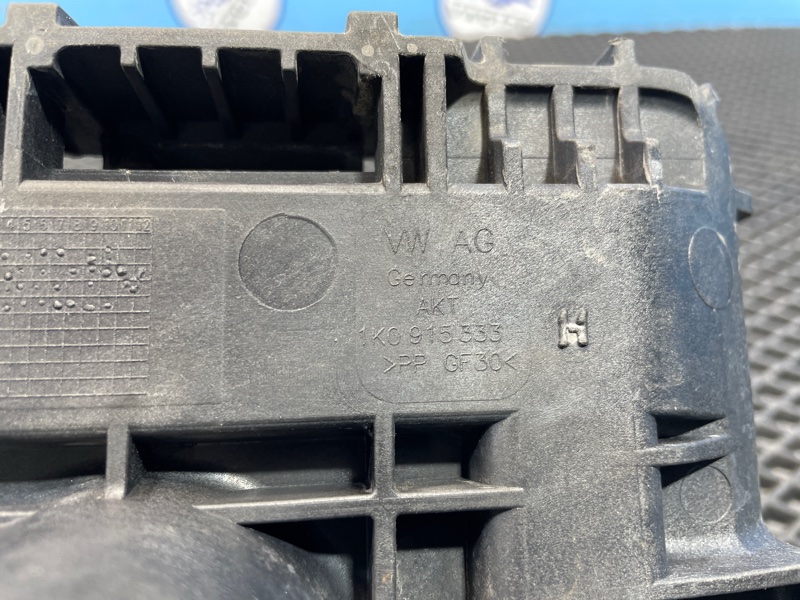 Крепление АКБ, 1000 рублей, Санкт-Петербург