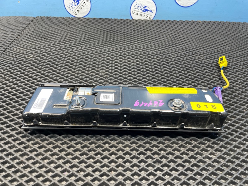 Подушка безопасности коленная, 2500 рублей, Санкт-Петербург