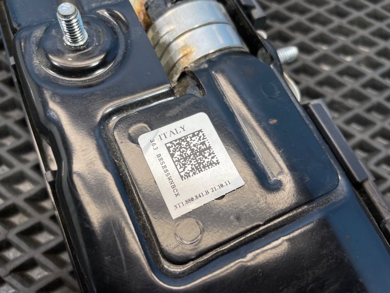 Подушка безопасности коленная, 2500 рублей, Санкт-Петербург