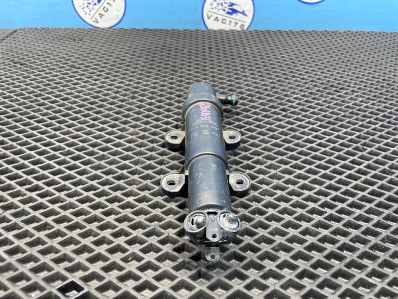 Форсунка омывателя фары, 500 рублей, Санкт-Петербург