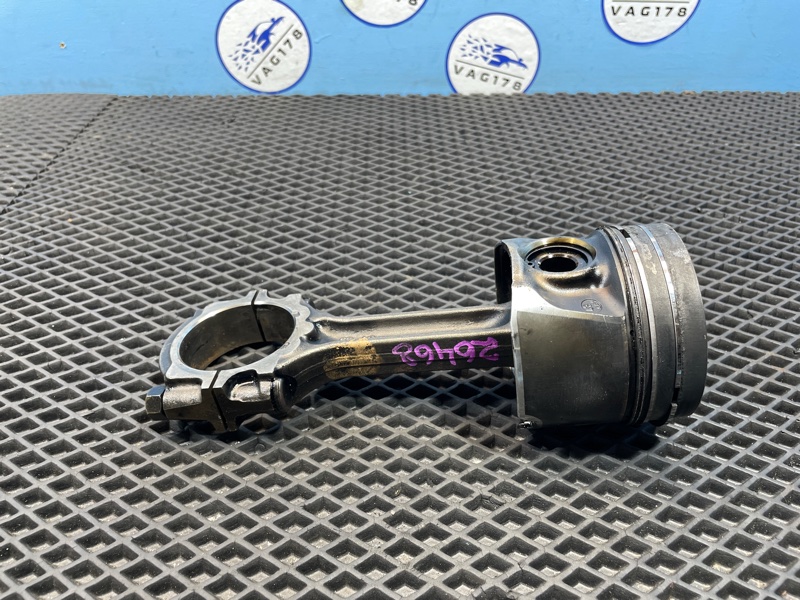 Поршень с шатуном в сборе, 1000 рублей, Санкт-Петербург