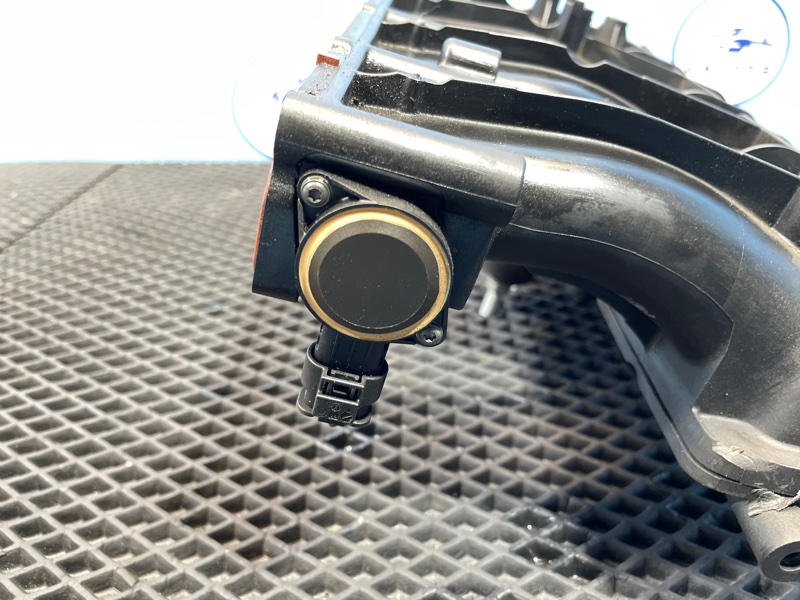 Коллектор впускной, 9500 рублей, Санкт-Петербург