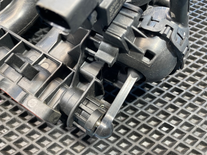 Коллектор впускной, 9000 рублей, Санкт-Петербург