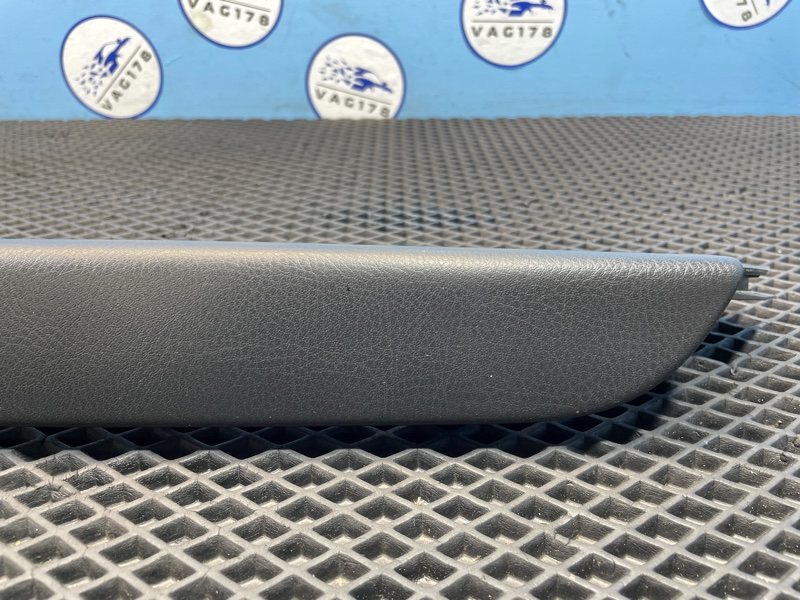 Подлокотник, 2000 рублей, Санкт-Петербург