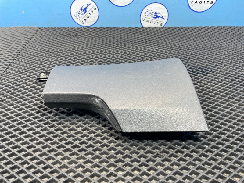 Накладка на порог, 1000 рублей, Санкт-Петербург