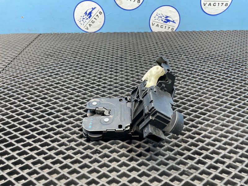 Замок багажника, 3500 рублей, Санкт-Петербург