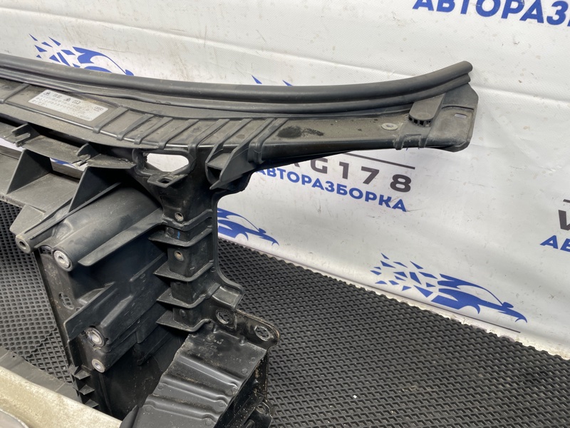 Панель передняя, 10000 рублей, Санкт-Петербург