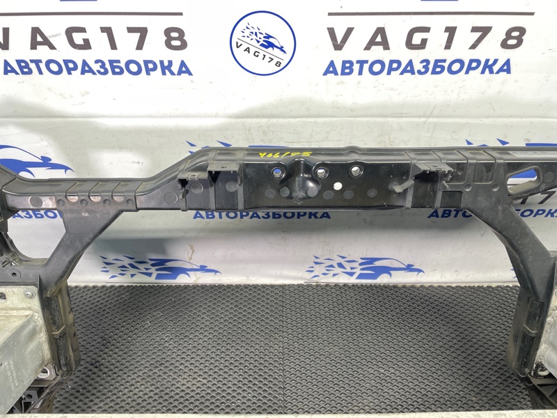 Панель передняя, 10000 рублей, Санкт-Петербург