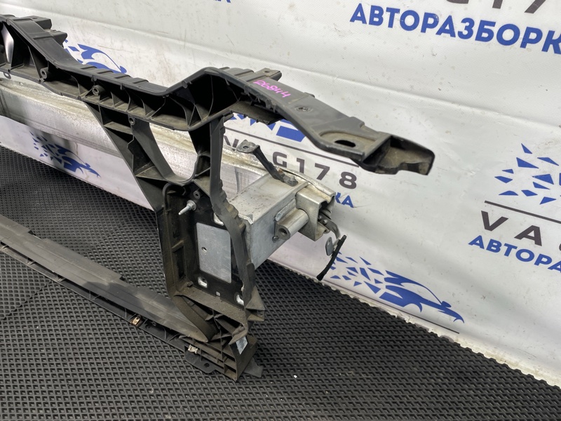 Панель передняя, 10000 рублей, Санкт-Петербург