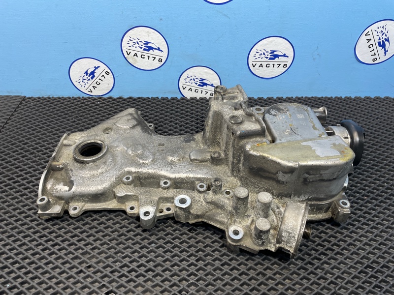 Крышка двигателя, 8000 рублей, Санкт-Петербург