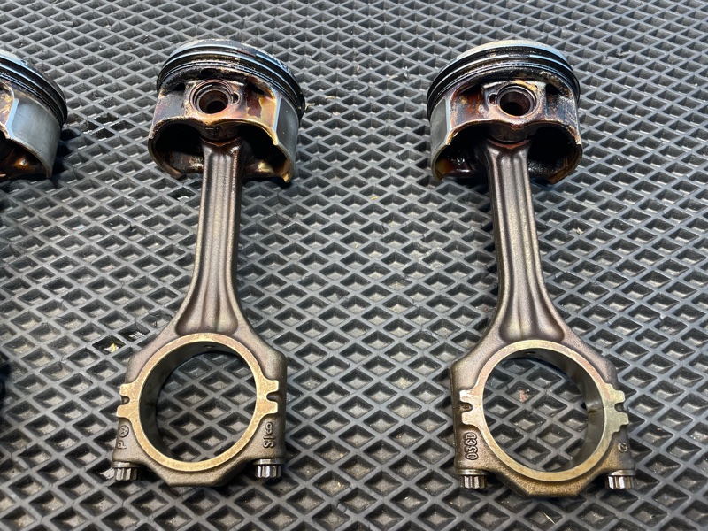 Поршень с шатуном в сборе, 5000 рублей, Санкт-Петербург