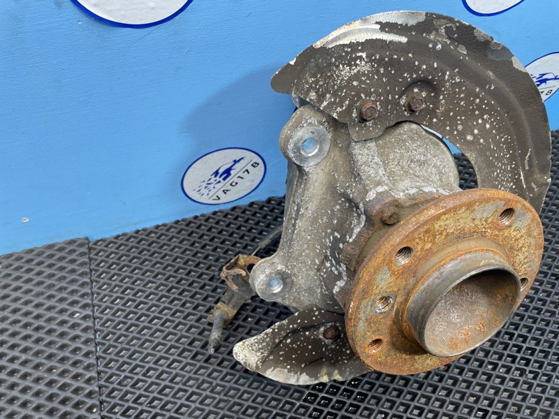 Кулак поворотный, 1500 рублей, Санкт-Петербург