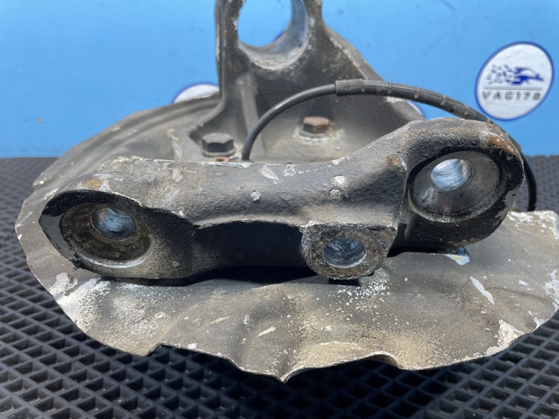 Кулак поворотный, 1500 рублей, Санкт-Петербург