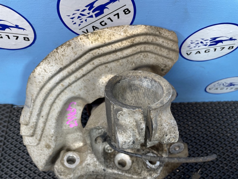 Кулак поворотный, 1500 рублей, Санкт-Петербург