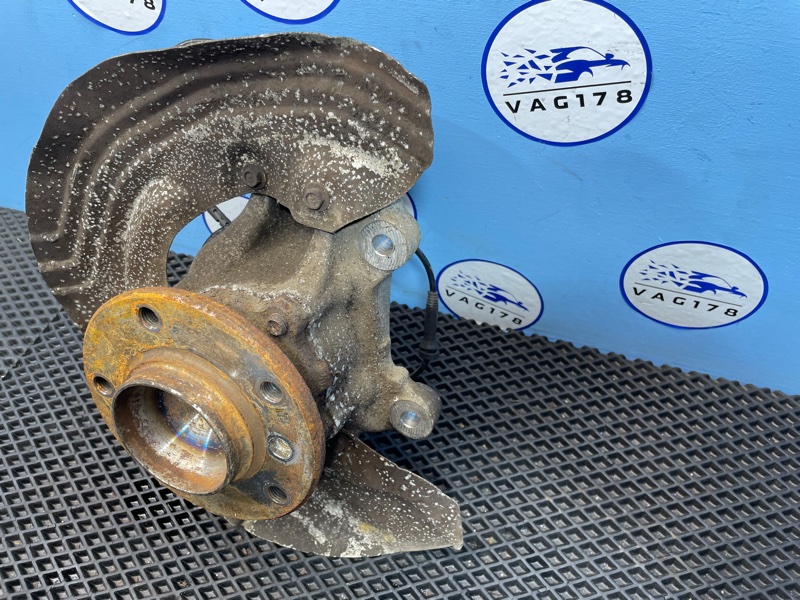 Кулак поворотный, 1500 рублей, Санкт-Петербург