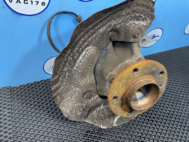 Кулак поворотный, 1500 рублей, Санкт-Петербург