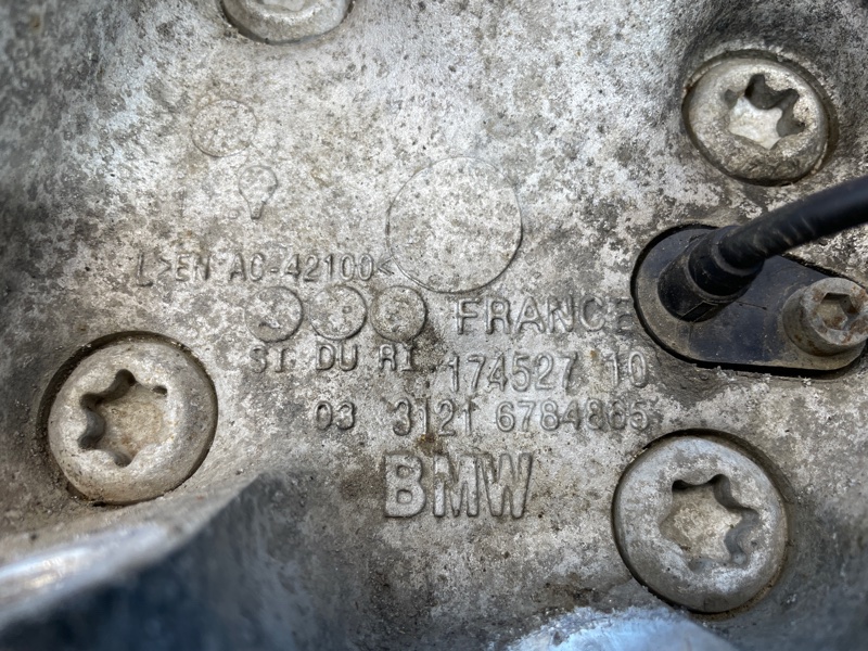 Кулак поворотный, 1500 рублей, Санкт-Петербург