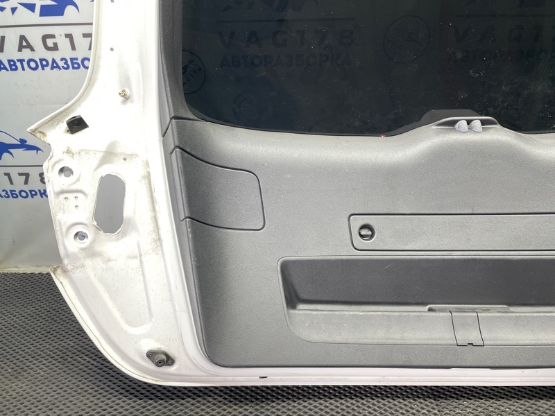 Дверь багажника, 20000 рублей, Санкт-Петербург