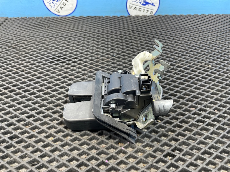 Замок багажника, 1500 рублей, Санкт-Петербург