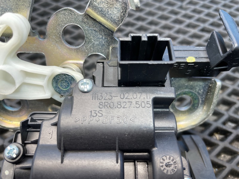 Замок багажника, 1500 рублей, Санкт-Петербург