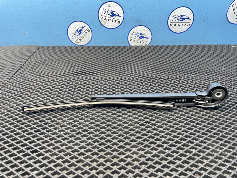 Поводок стеклоочистителя, 2500 рублей, Санкт-Петербург