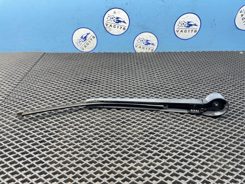 Поводок стеклоочистителя, 2000 рублей, Санкт-Петербург