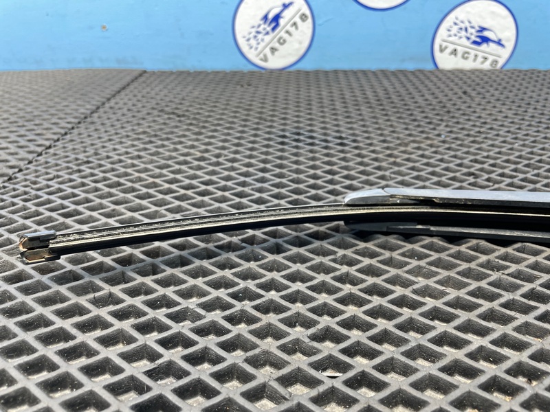 Поводок стеклоочистителя, 2000 рублей, Санкт-Петербург