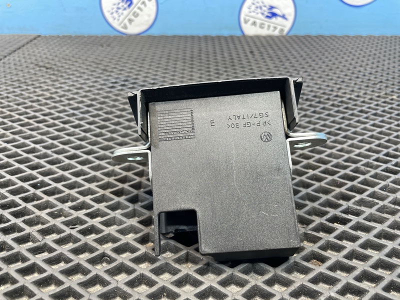 Замок багажника, 4500 рублей, Санкт-Петербург