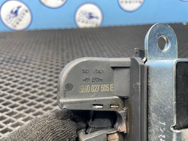 Замок багажника, 4500 рублей, Санкт-Петербург