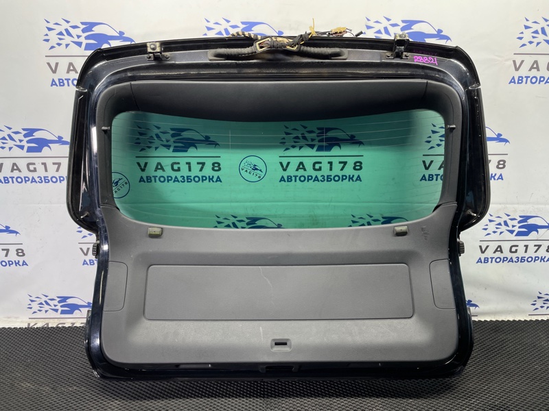 Дверь багажника, 15000 рублей, Санкт-Петербург