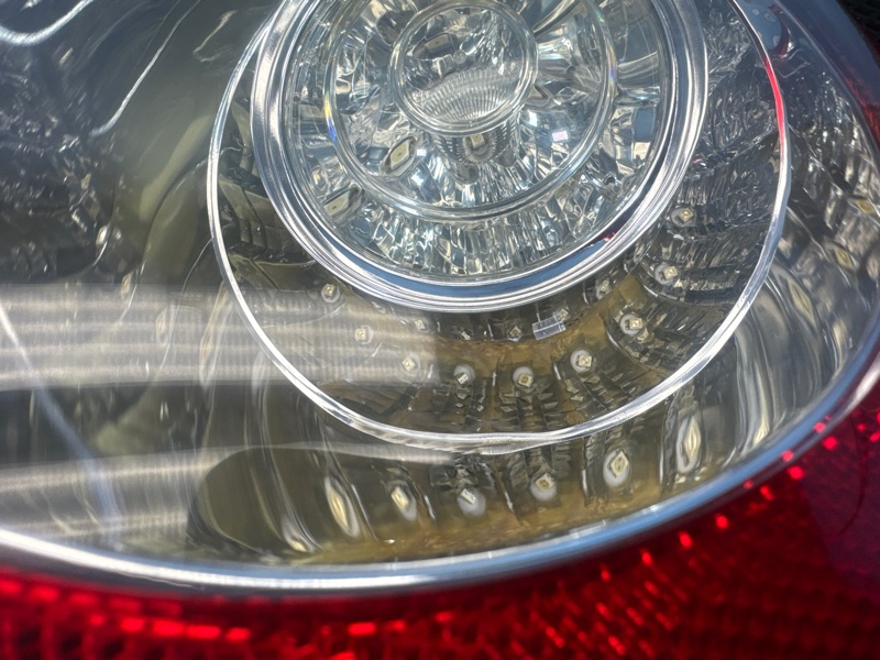 Фонарь, 2000 рублей, Санкт-Петербург